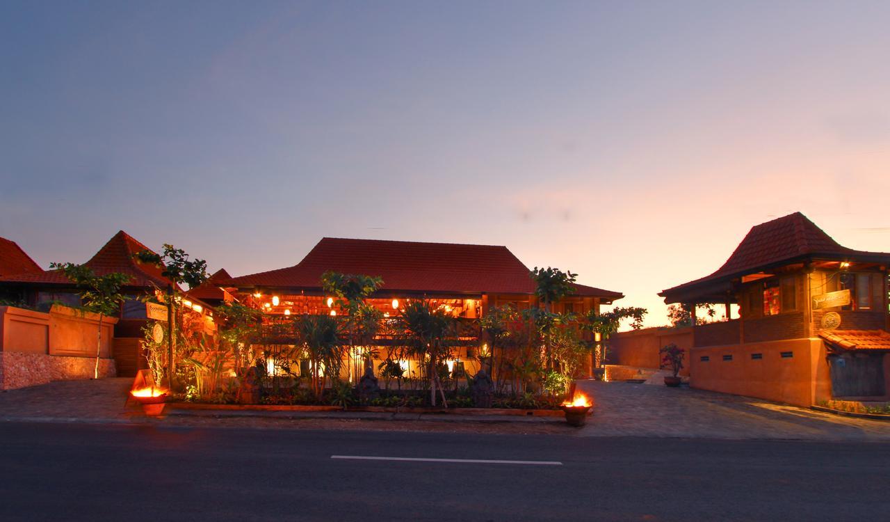 Yoga Searcher Bali Station touristique